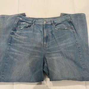 Baggy mom jean